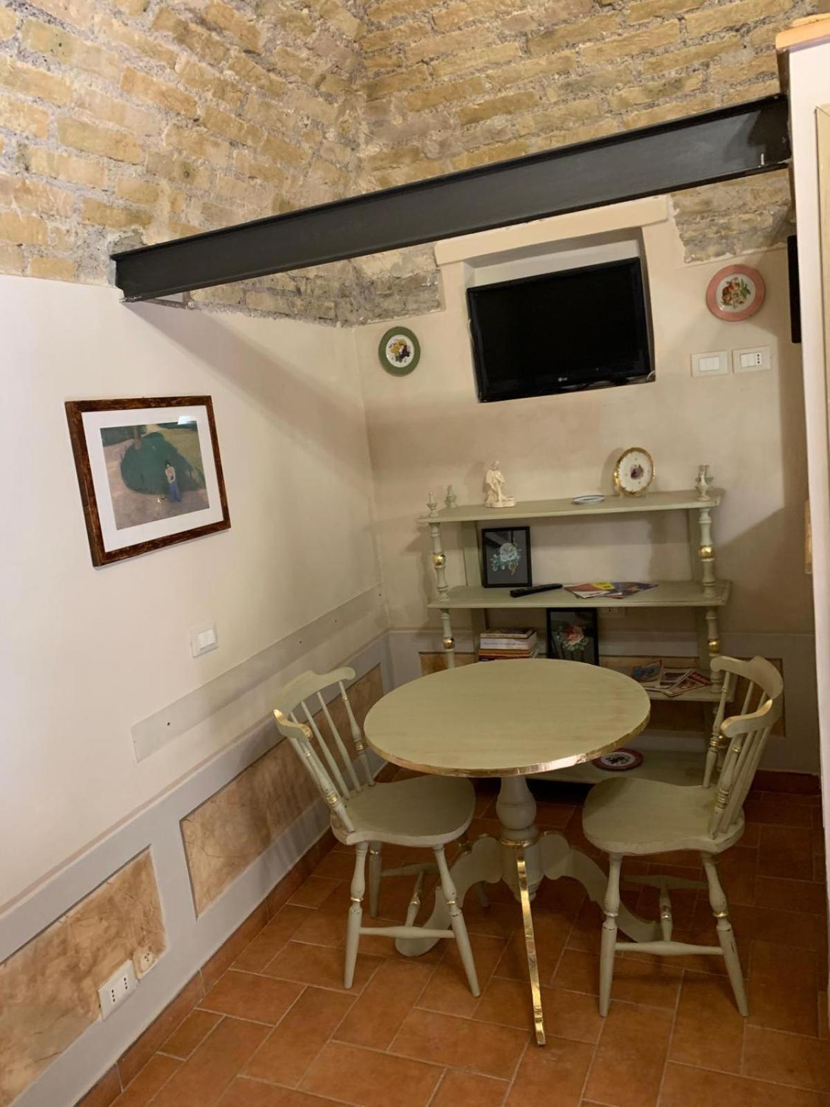 Domus Chiavari House Rome Bagian luar foto